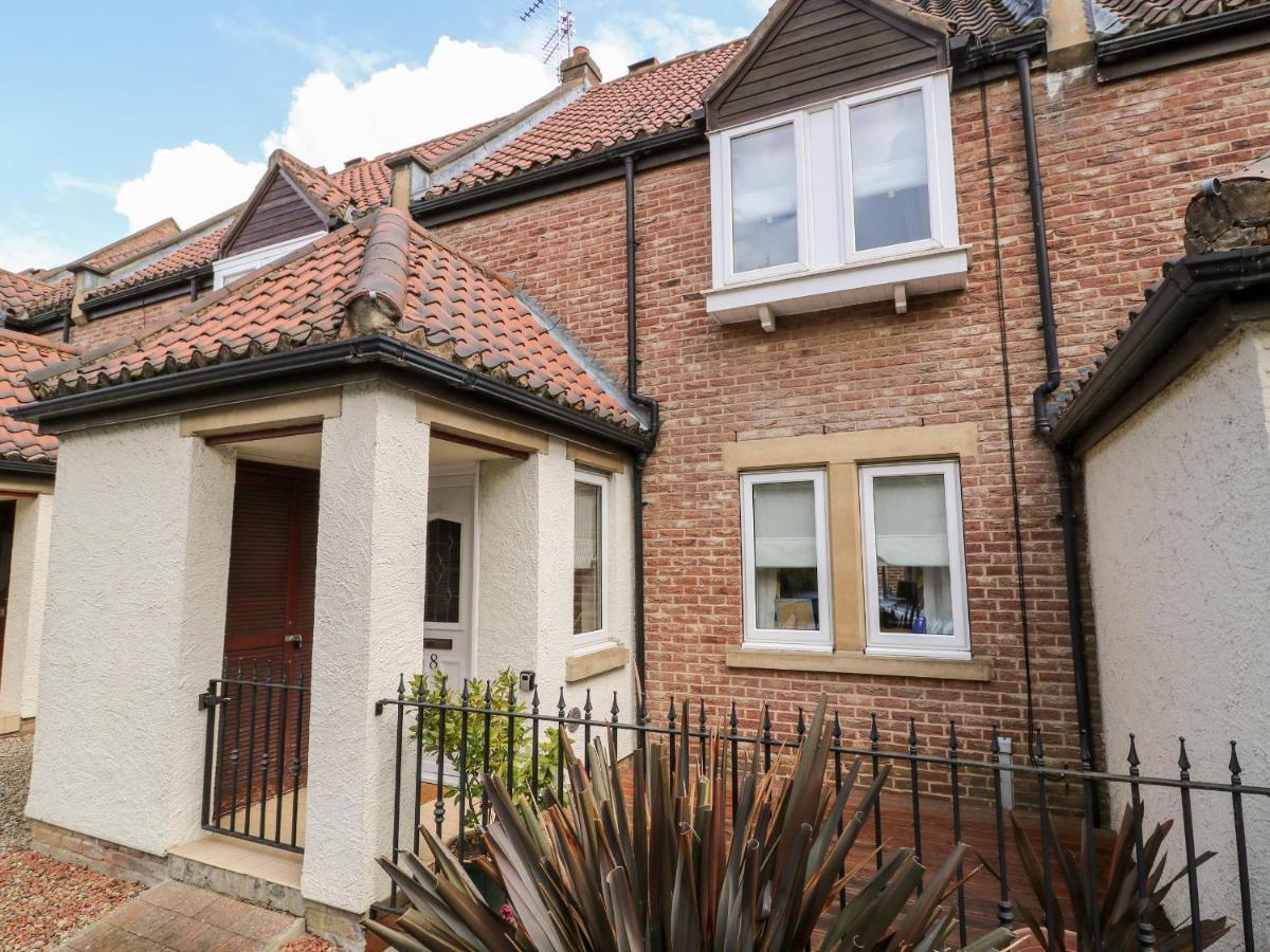 Villa 8 Williamson Drive Ripon Exterior foto